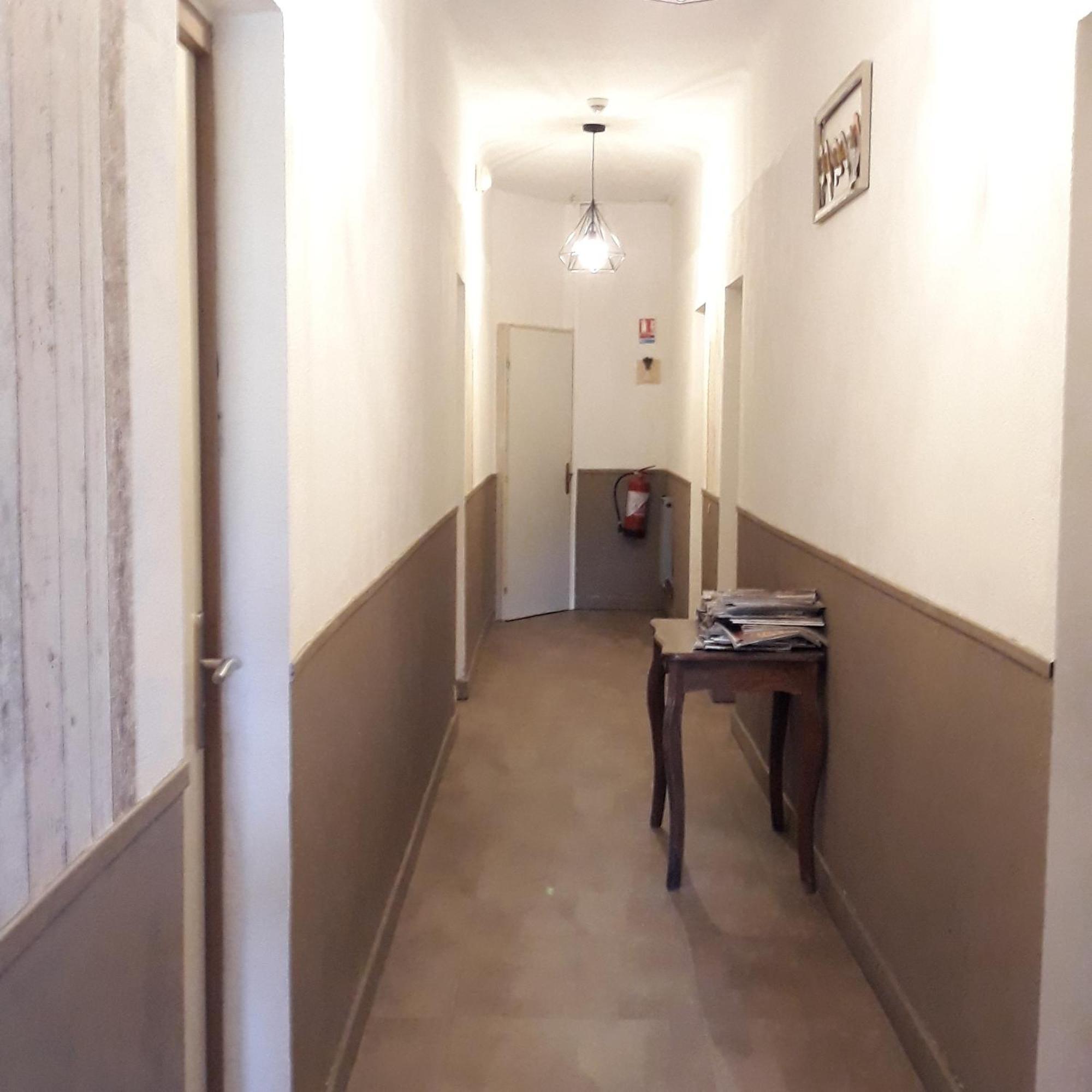 Hotel Font De Lauro Saumane-de-Vaucluse Eksteriør billede
